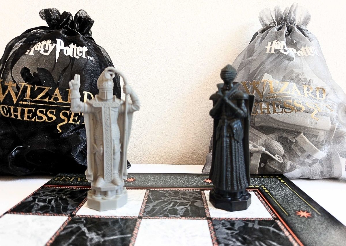 Игра шах The Noble Collection Harry Potter Wizard Chess Set