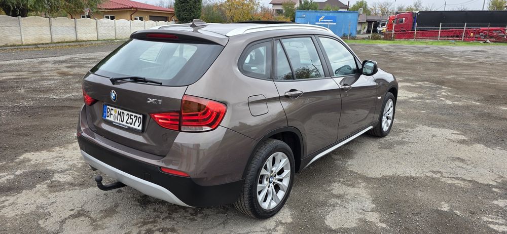 BMW X1 20D xDRIVE Automat, Panoramic, Xenon, Navi, Jante Vara-Iarna