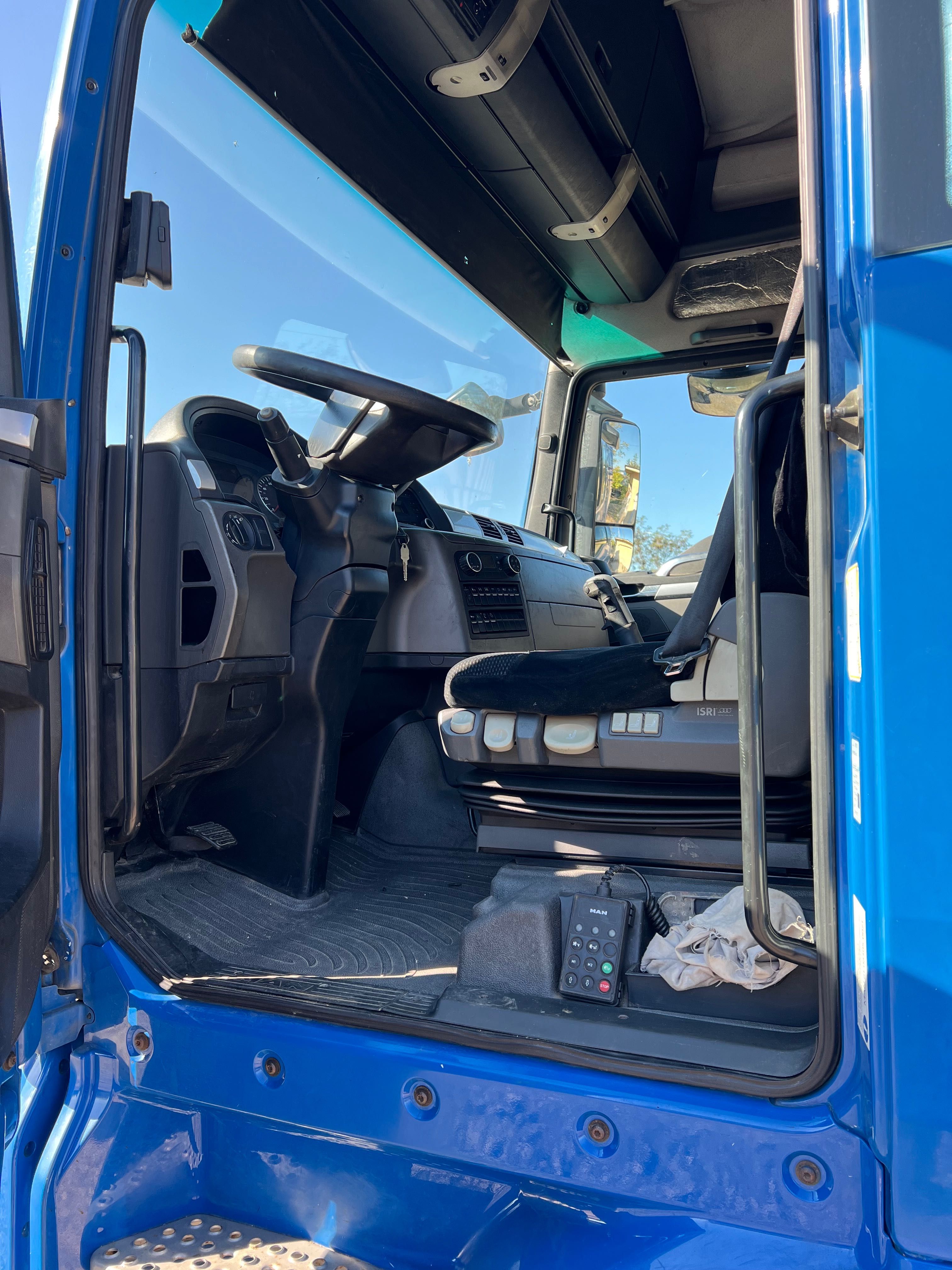 Vand cuplu Man TGX 440 cu Semiremorcă 38m3