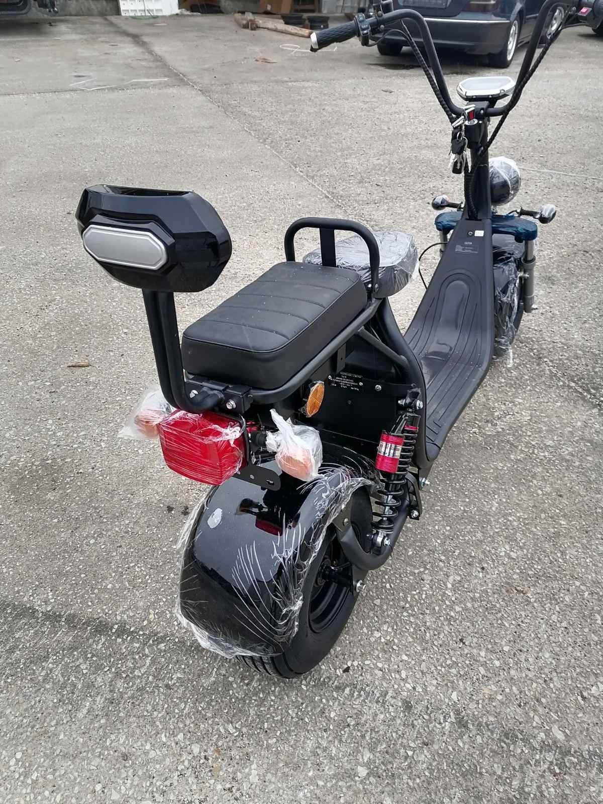 Електрически скутер Харли цвят черен