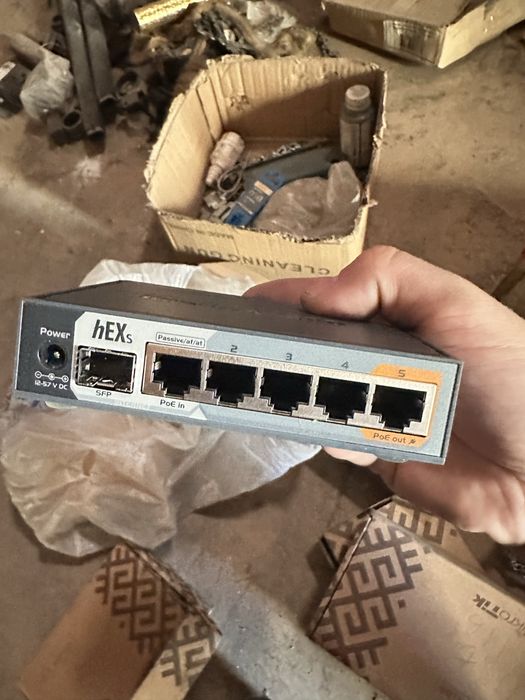 Продам Маршрутизатор MikroTik hEX