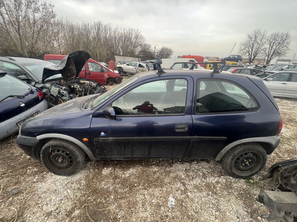 Opel Corsa 1.2 НА ЧАСТИ