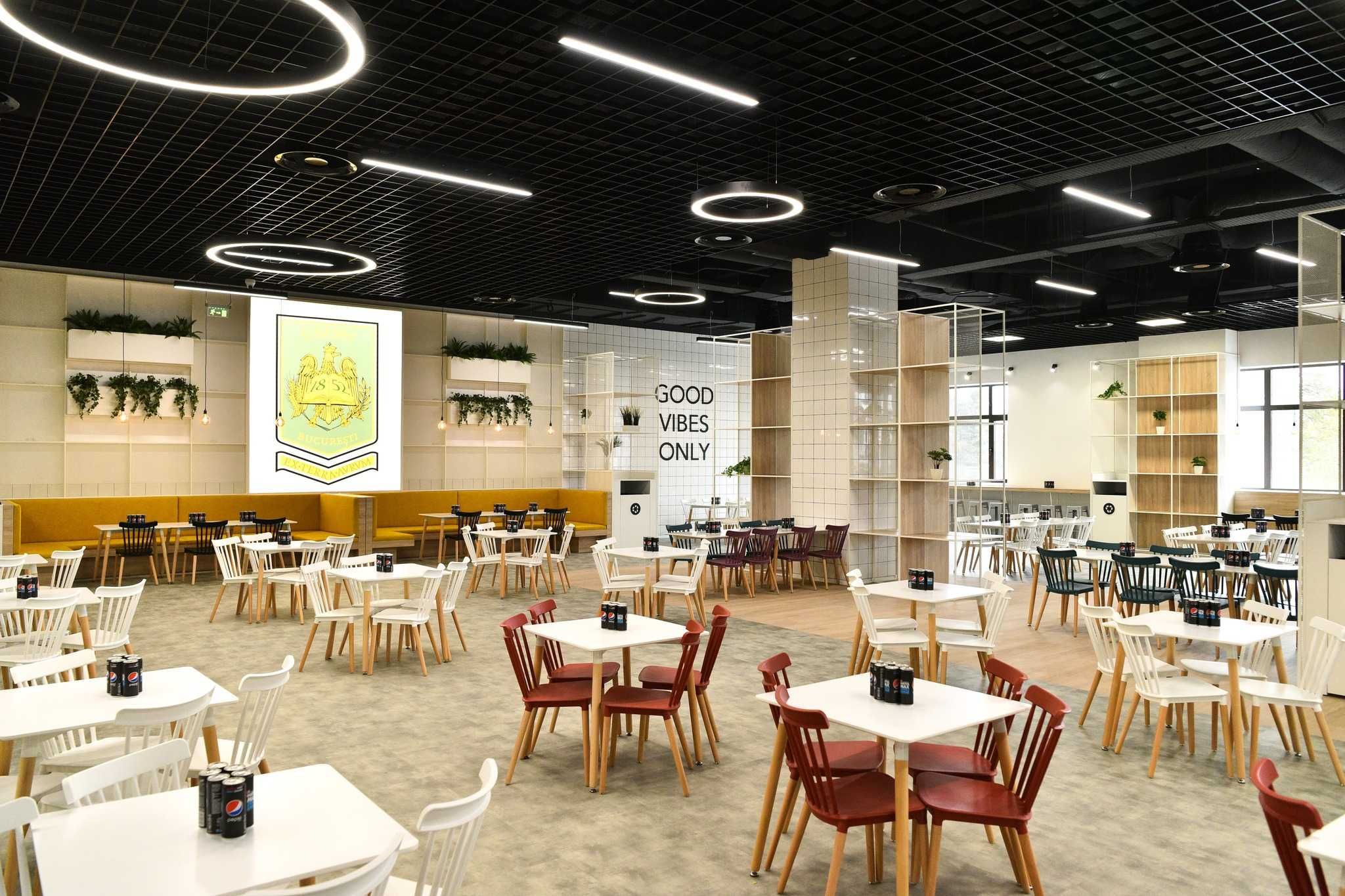 Mobilier pentru cantina, mese si scaune cantine, restaurant, fast food