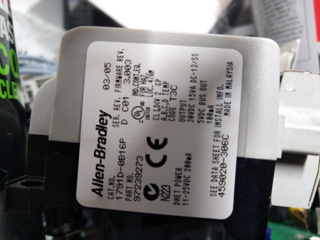 Microcontroler programabil ALLEN BRADLEY   compact Block  I/o