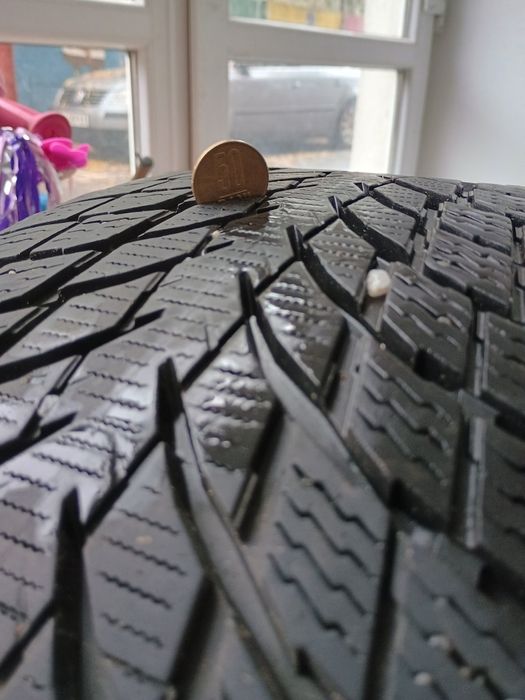 4x Anvelope / cauciucuri Nokian Snowproof P 225/45 R17 400 lei setul c