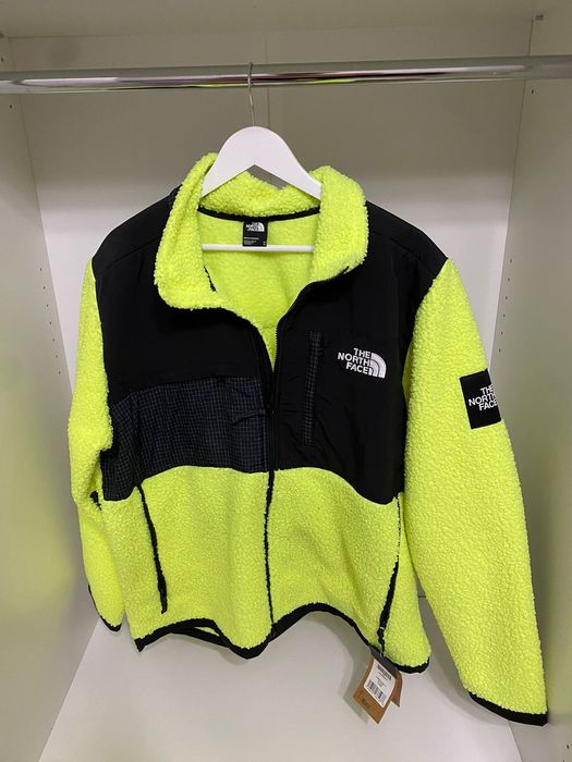 The north face Оригинал новая  продам куртку размер хл
