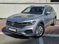 Volkswagen Touareg All-wheel steering / Air suspension / Panoramic / * * * TVA deductibil