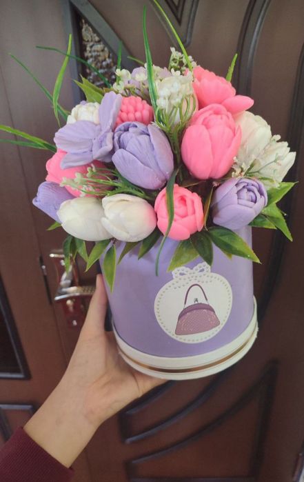 Sovunlu hech solimaydigan gul