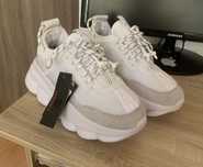 Versace chain reaction noi