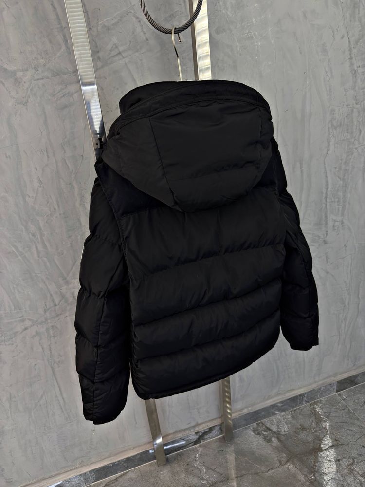 Premium Яке BURB