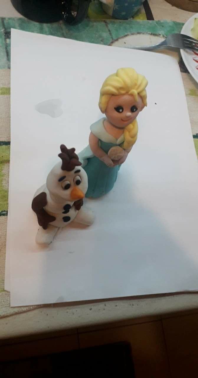 Figurina tort Elsa si olaf