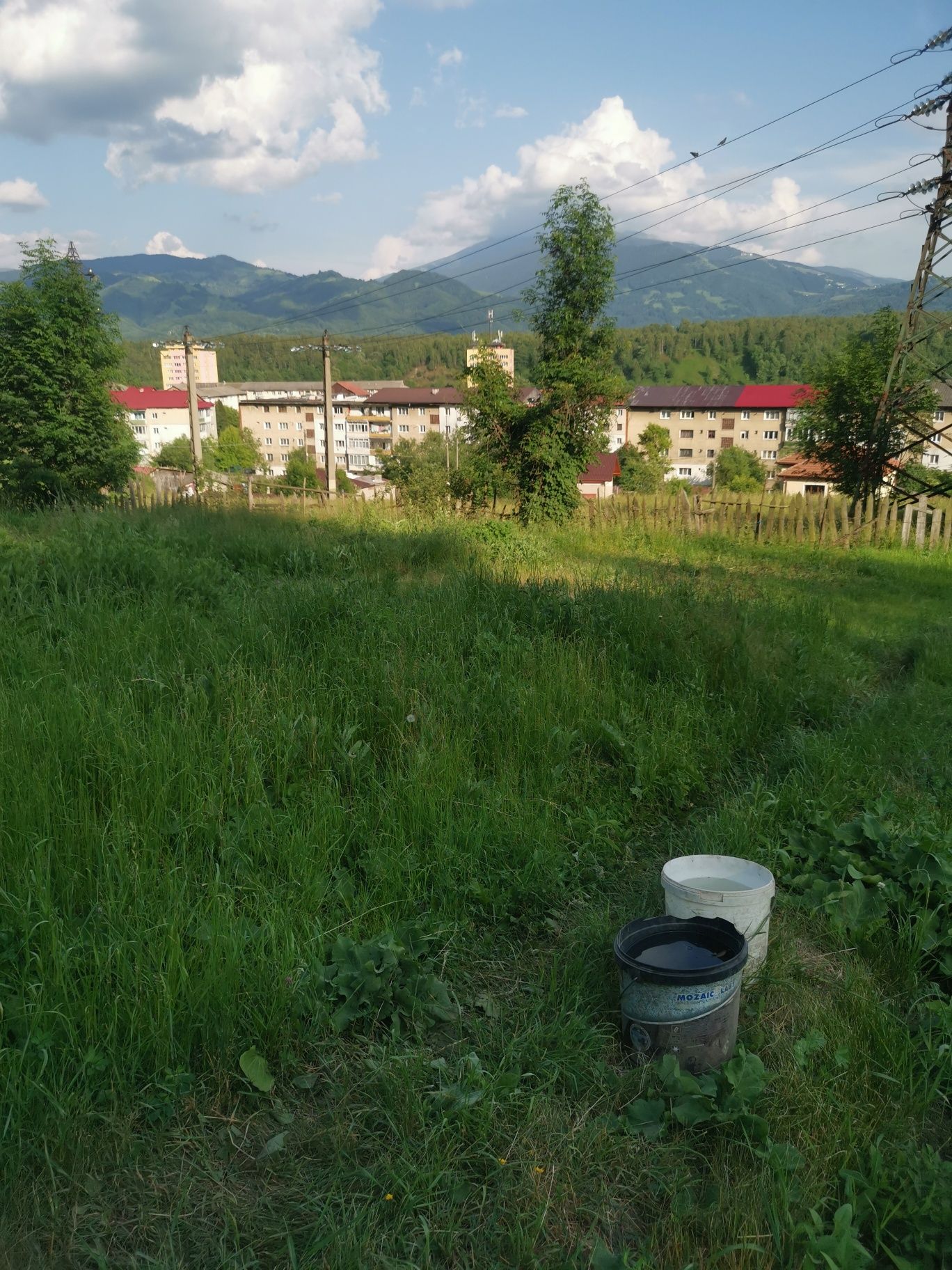 Vând teren intravilan în suprafață de 860mp