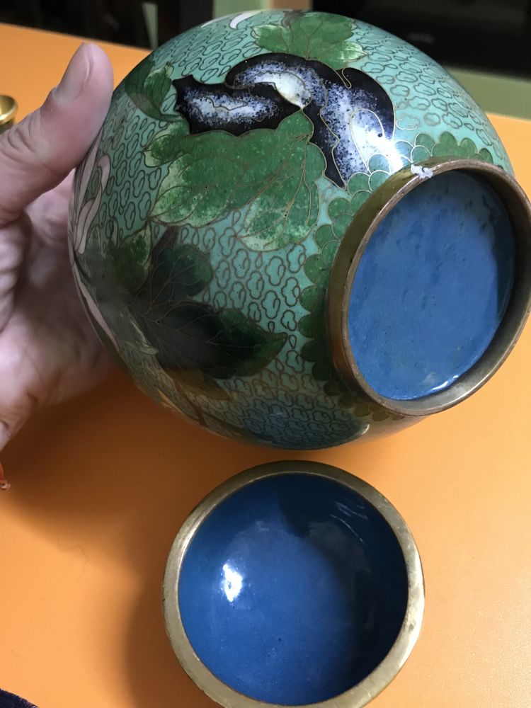 Vase chinezesti metal