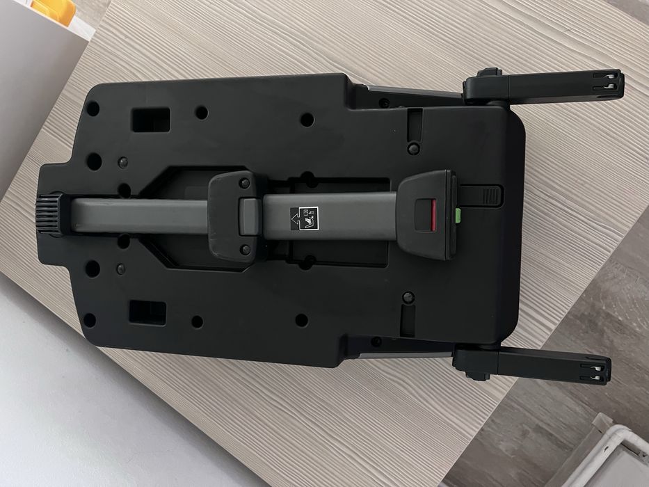Scoica Nuna Pipa Lite baza Isofix