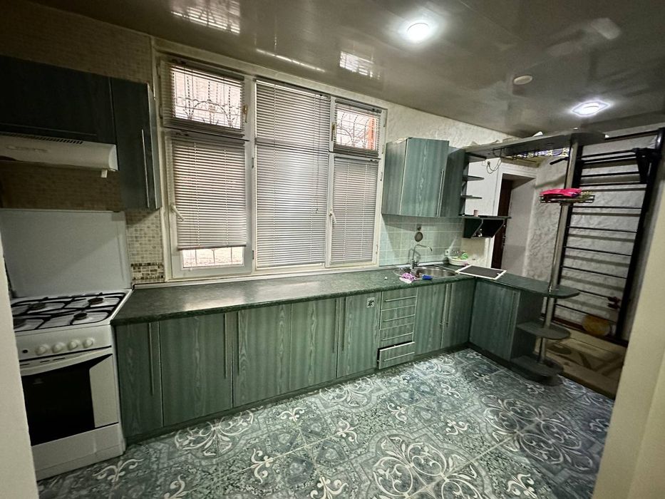 Продаётся 5/1/4 на Карасу-1