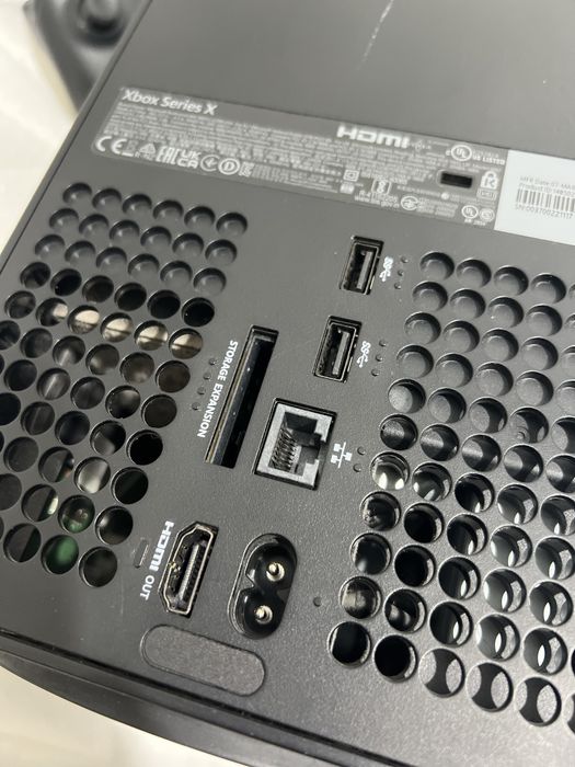 Продается xbox series x на 1 tb