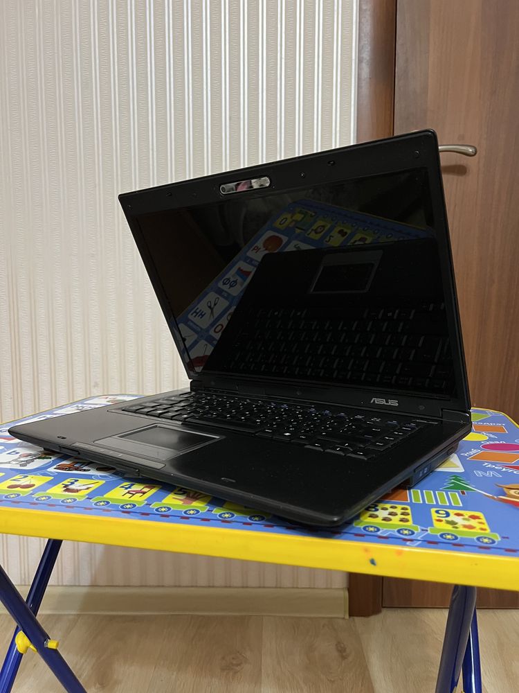 Продам ноутбук Asus X59Sr на запчасти