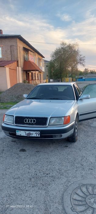 Продам Ауди с4 универсал обем 2.8