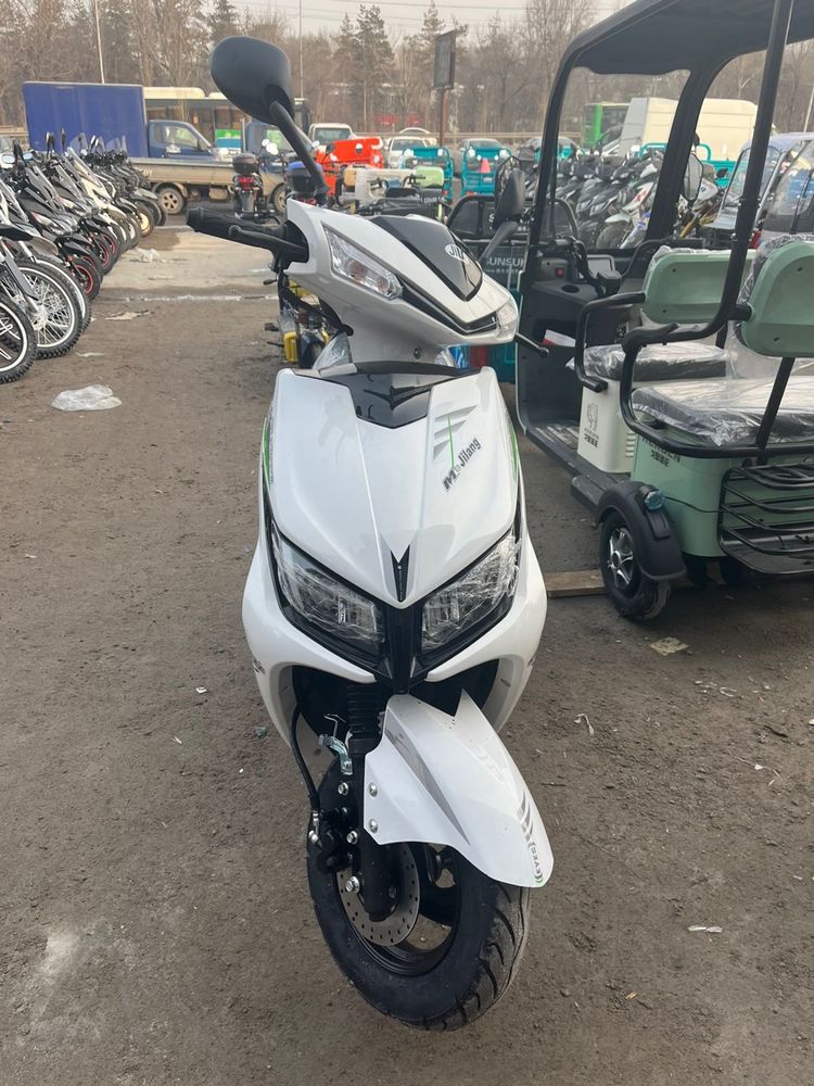 Макси М8 Мопеды ПОЛНЫЙ КОМПЛЕКТ Танки Скутеры Самурай Нмах NNax Moped