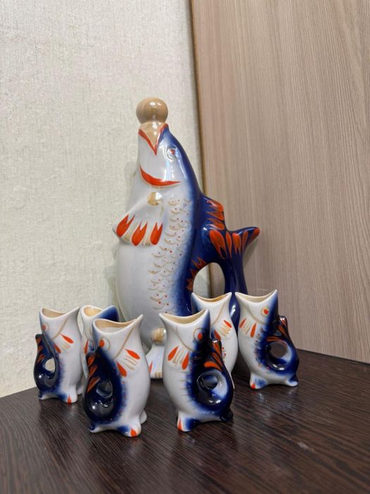 Графины с рюмками