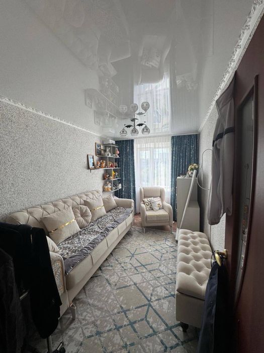 Продам 4х комнатную квартиру