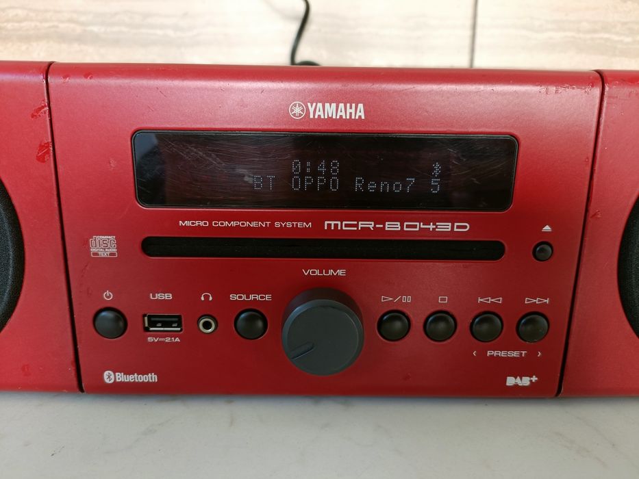 Yamaha MCR B 043 D, sistem audio, Bluetooth, CD, USB, FM radio, DAB