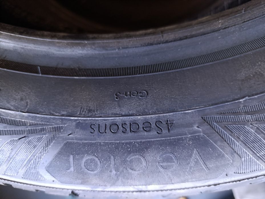 Anvelope all season noi 225 55 19 Goodyear dot 2024