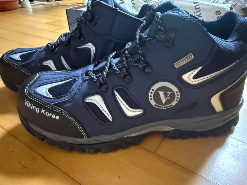 Продам ботинки. Viking korea