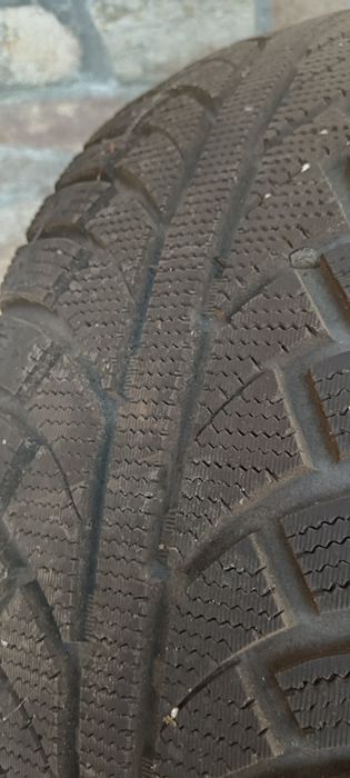Зимни гуми 265/70/16