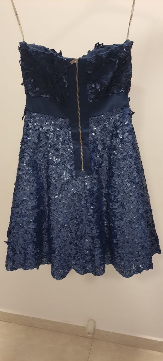 Vand rochie cu paiete si broderie, designer Karen Millen, marimea 36