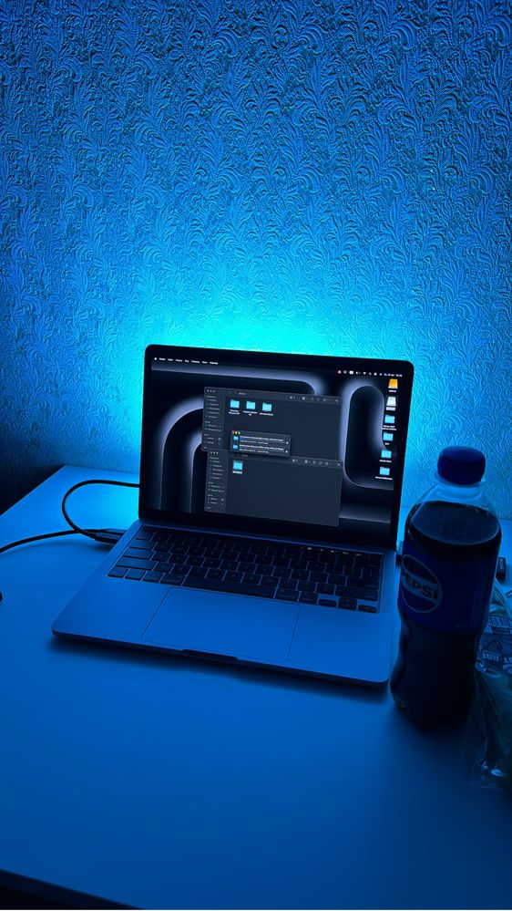 Macbook Pro 2022 M2