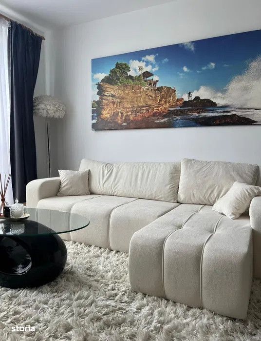 Apartament cu 2 camere la etaj intermediar, in zona Complexului Mercur