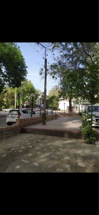 Somsaxonaga arendaga berladi