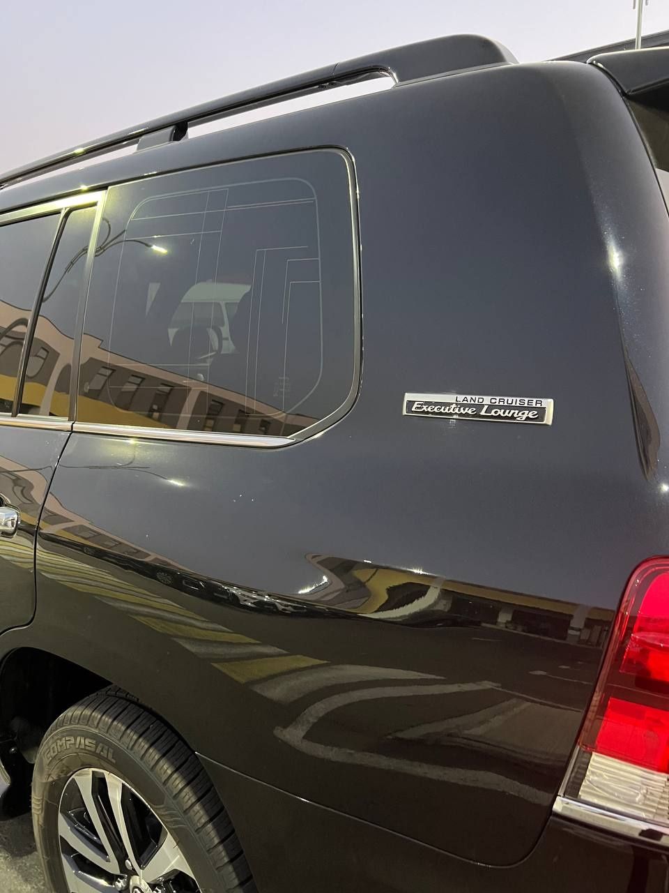 Toyota Land Cruiser 200 Executive Launge Evropeyka