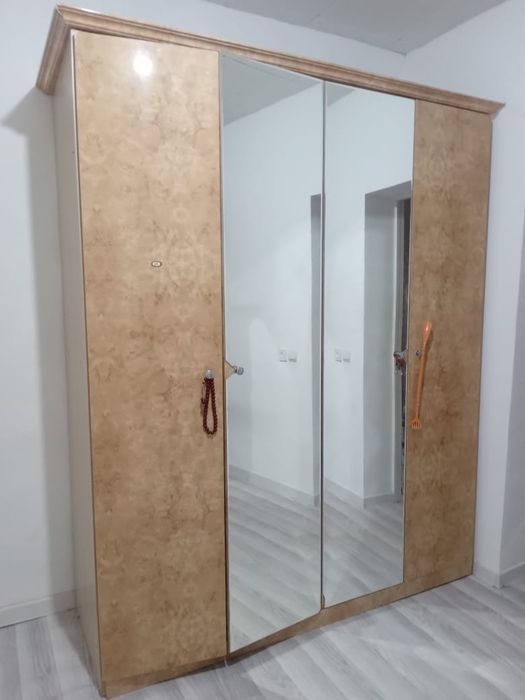 Шифоньер сатылады