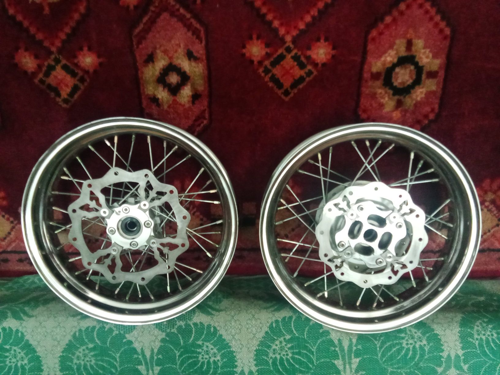 Продаются диски для мотоцикла