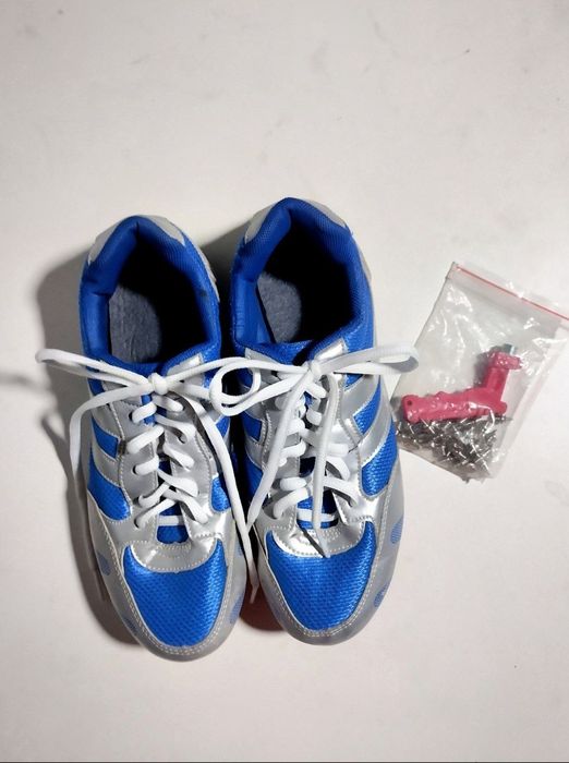 Шиповонные бутсы для легкой атлетики