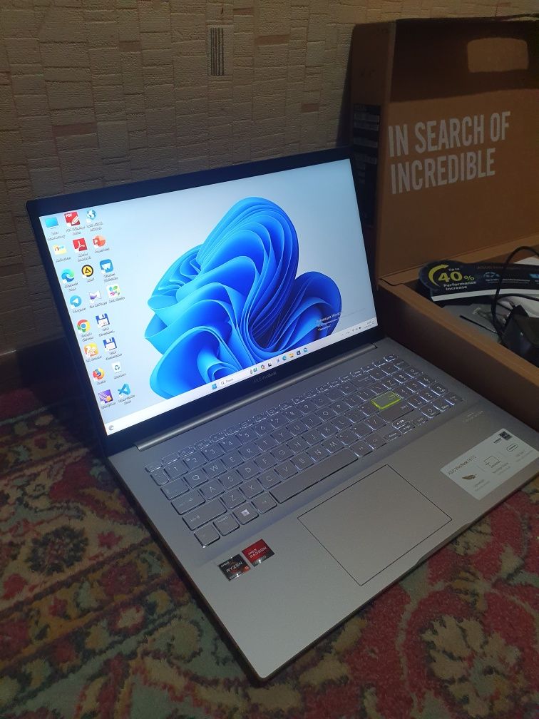 Asus VivoBook  8/512 gb