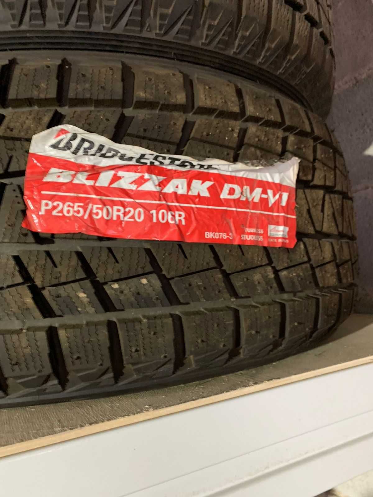 шины  Bridgestone , Yokohama , Maxxis , "Mudzilla", "LASSA"