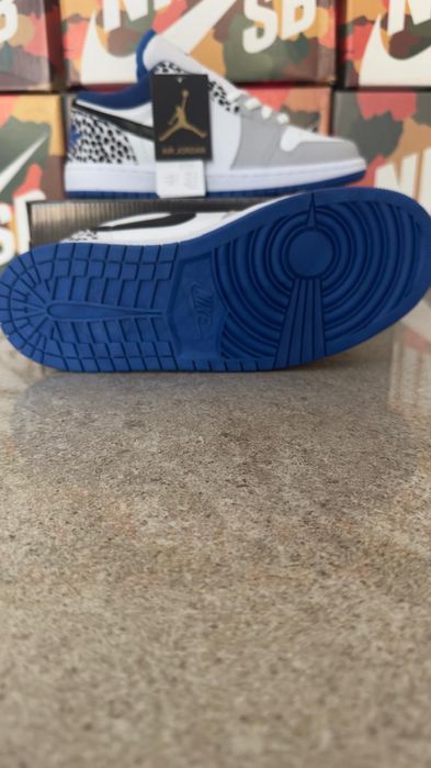 Nike Air Jordan 1 Low True Blue (nu Adidas, Gucci, LV, Balenciaga,Dior