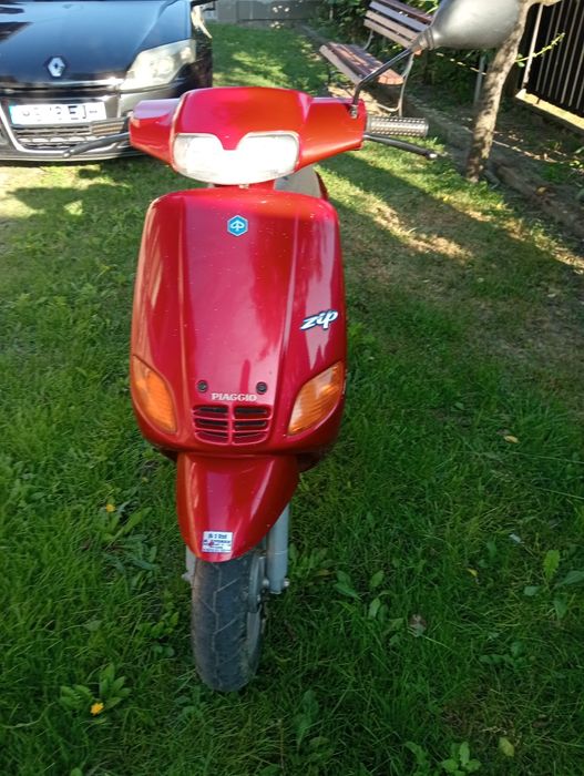 Scuter Piaggio Zip