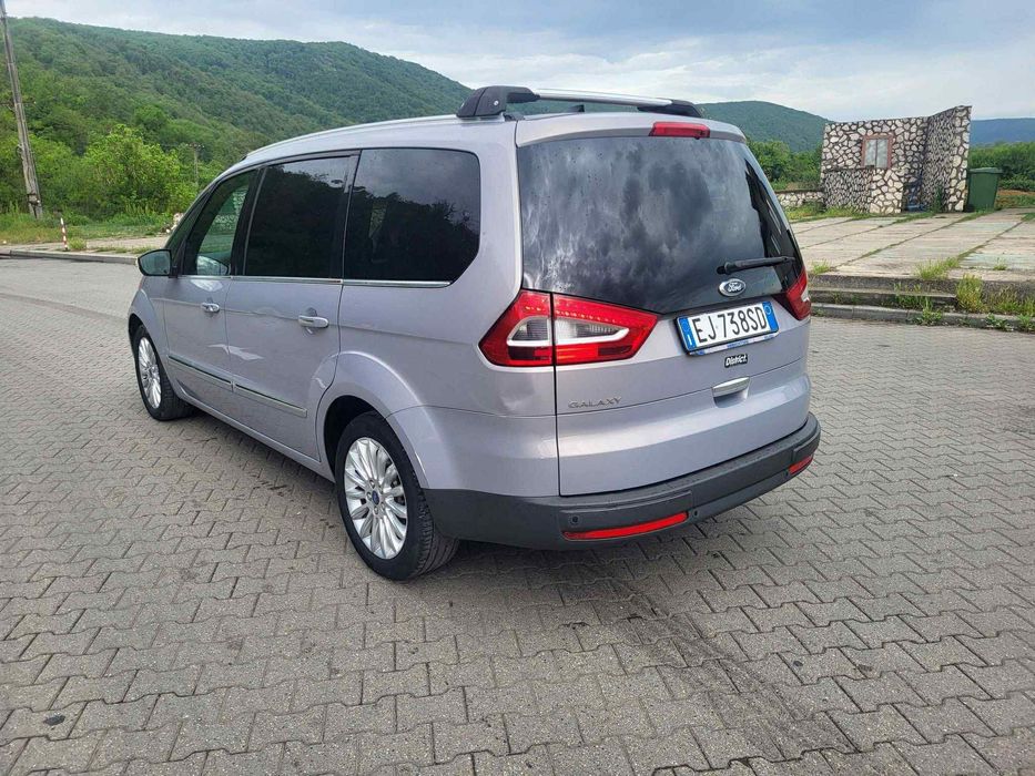 Ford galaxi an 2011