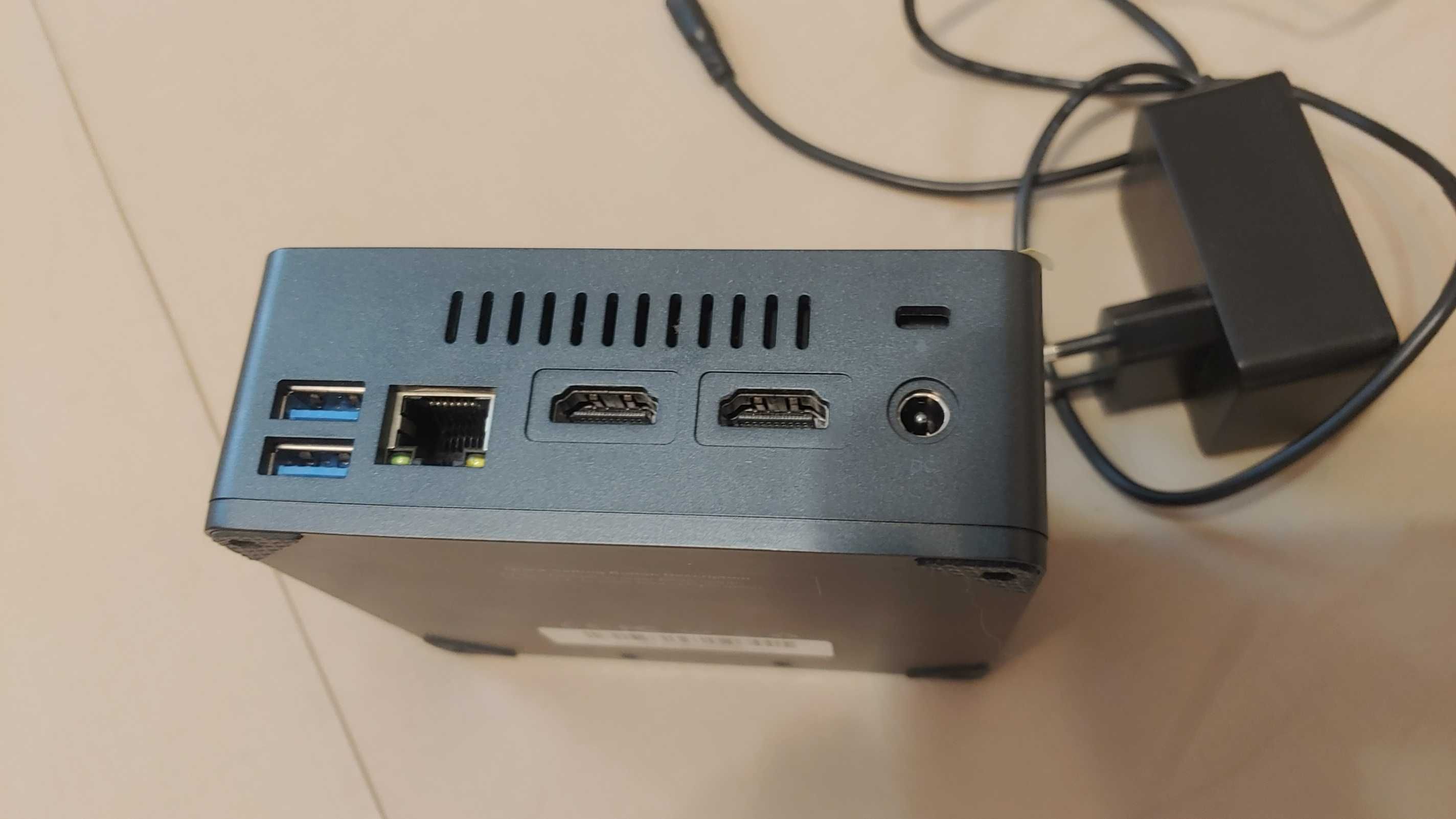 Мини компютър Beelink gkminiv2-a-8256qdow64pro