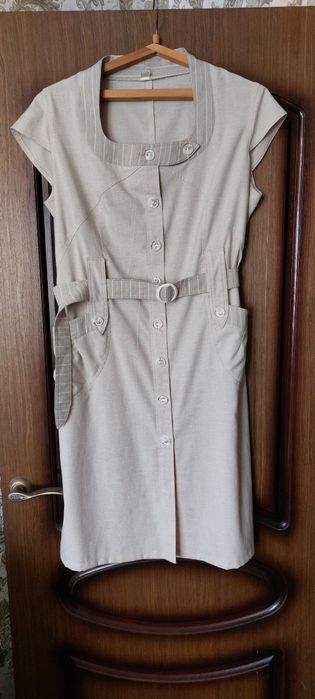 Продам 3 женских платья