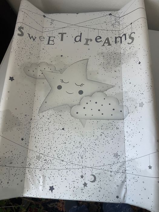 Masa de infasat/schimbat scutec