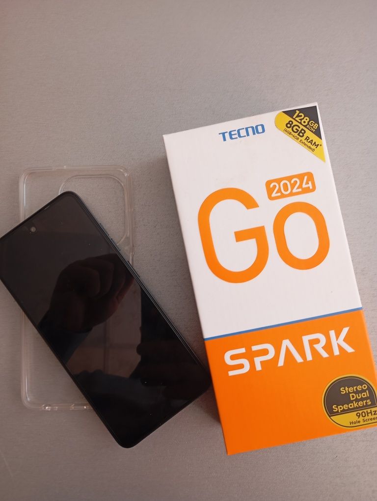 Продам смартфон TECNO SPARK GO 2024г.