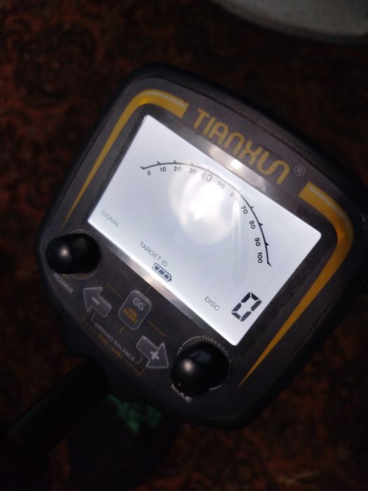 Продается металлоискатель