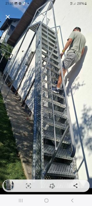 Scara zincate la comanda