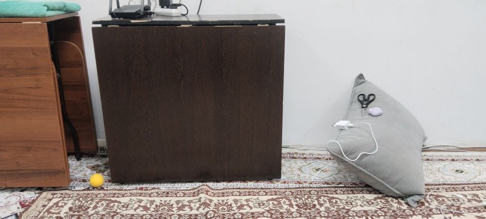 Продам стол раскладывается.в хорошем состоянии