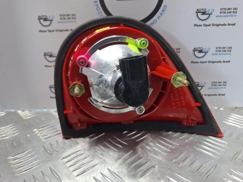 Stop haion / portbagaj stanga Volkswagen Golf 5